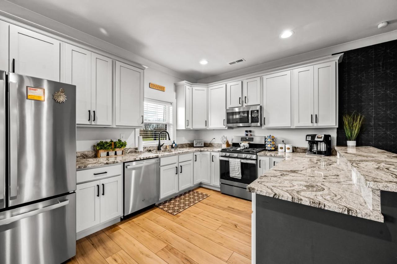 *Dog Friendly*Modern Home-Minutes To Dollywood, Gatlinburg, Smoky Mountains & Pigeon Forge! Kültér fotó