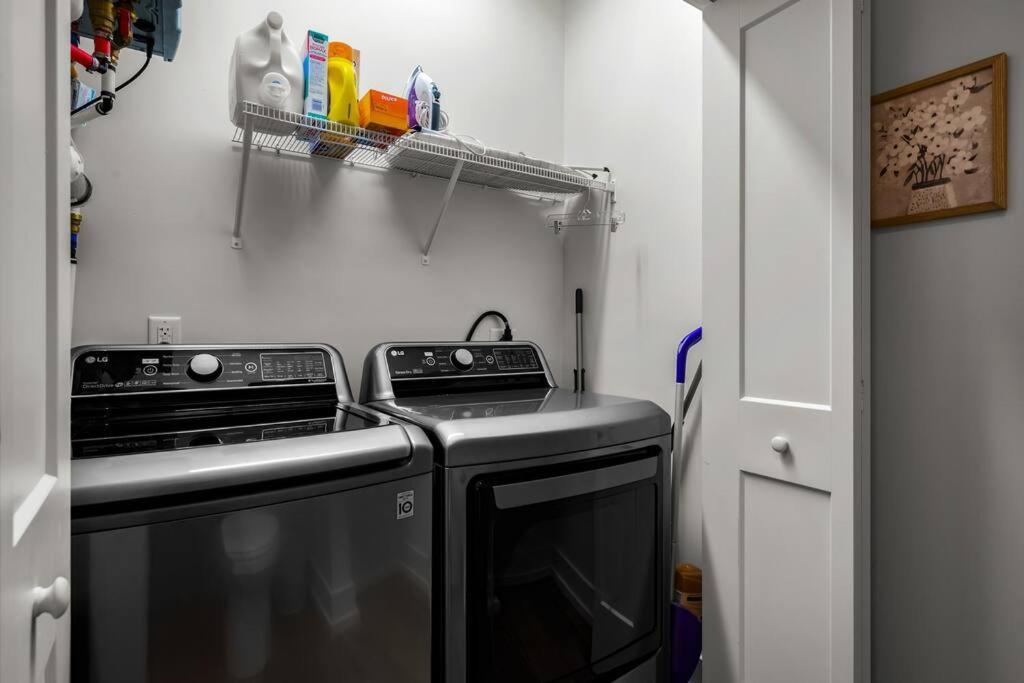 *Dog Friendly*Modern Home-Minutes To Dollywood, Gatlinburg, Smoky Mountains & Pigeon Forge! Kültér fotó