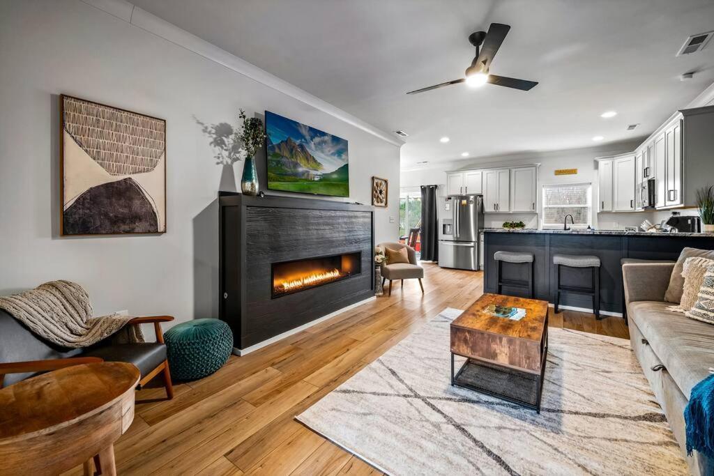 *Dog Friendly*Modern Home-Minutes To Dollywood, Gatlinburg, Smoky Mountains & Pigeon Forge! Kültér fotó