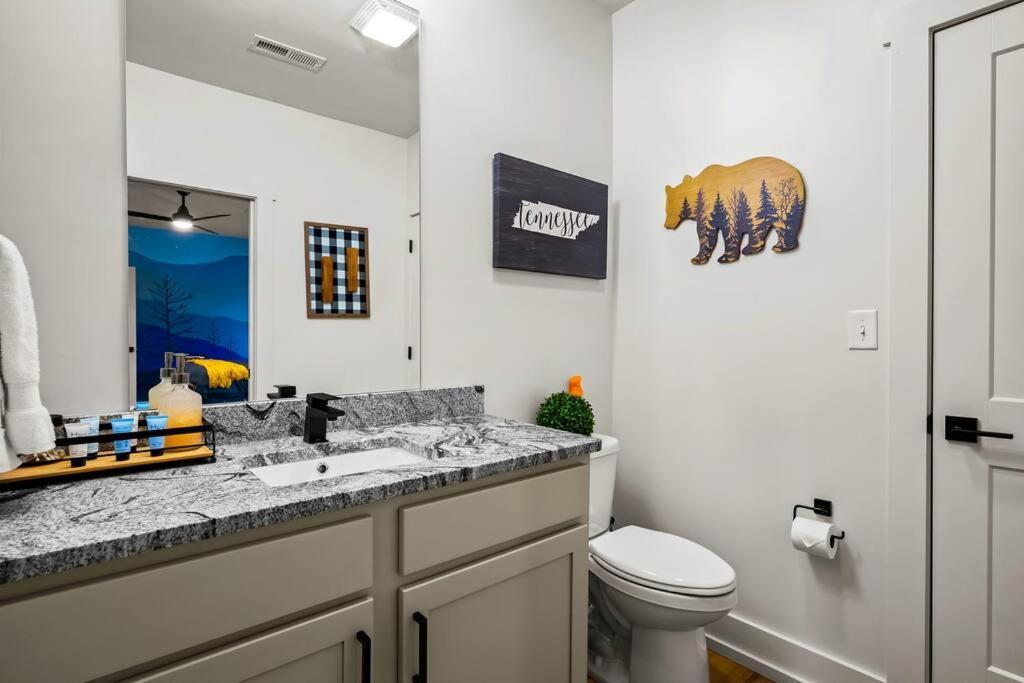 *Dog Friendly*Modern Home-Minutes To Dollywood, Gatlinburg, Smoky Mountains & Pigeon Forge! Kültér fotó